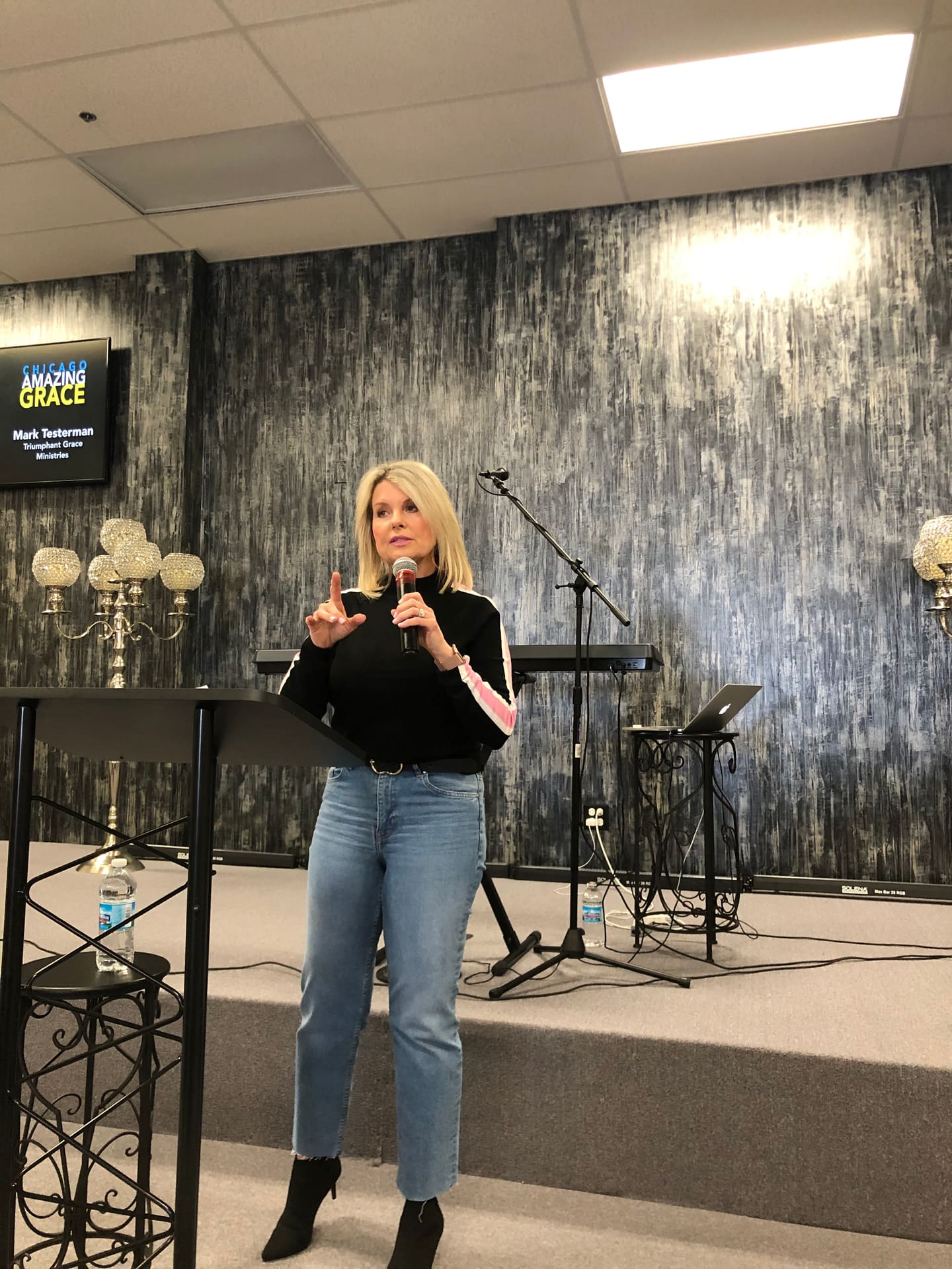 Holly encouraging women in the Lord